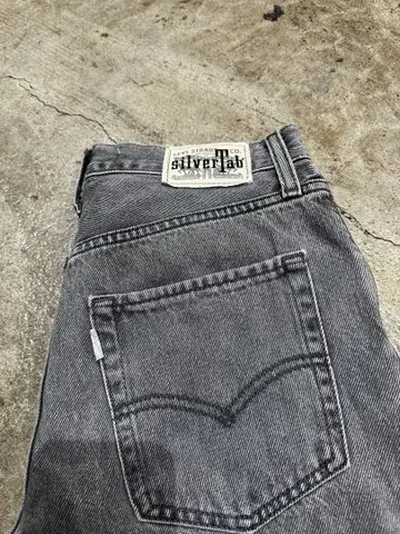 레어 실버 탭 리바이스 Levi's silverTab '배기 데님