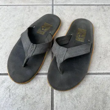 ISLAND SLIPPER 샌들