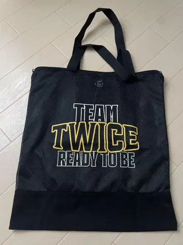 TWICE 메쉬 토트백 TEAM READY TO BE