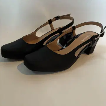 BENEBIS 뮬 펌프스 23cm EEE
