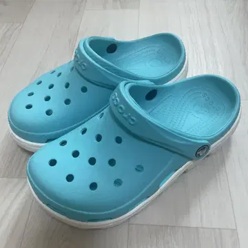 Crocs 스카이블루 클로그 샌들 23cm