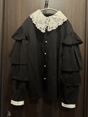 sister jane 레이스 칼라 블라우스 블랙