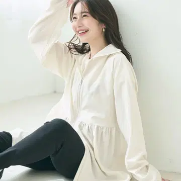 새상품 택 포함 UV 차단 개더 후드티 L 사이즈