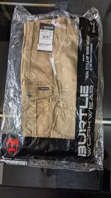 새상품 BURTLE T502 카고 팬츠 M 베이지 2벌