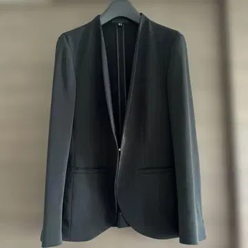 ICB 봄~가을까지 입을 수 있는 노카라 자켓