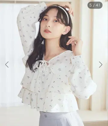 어스 뮤직 앤 이콜로지 티어드 앙상블 블라우스