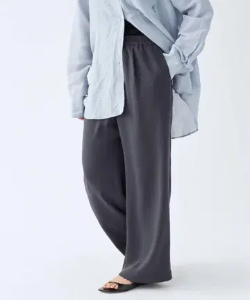 [새상품] 이에나 더블 새틴 이지 팬츠 (그레이) 36 사이즈