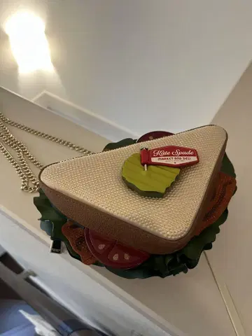 새상품 kate spade 그램 위치 샌드위치 체인 숄더백