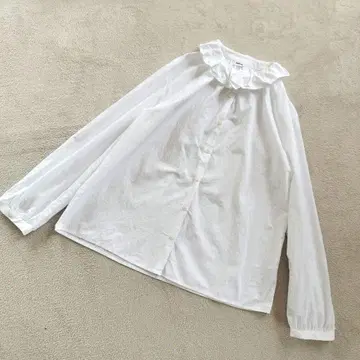 PAR ICI 프릴 블라우스 화이트