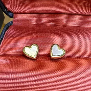 GIGI ELLE SHOP 별주 Vis stone heart 귀걸이
