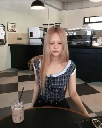 Hamong 스모키 블라우스
