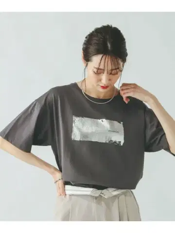 리치 클린 프린트 T 반팔 흑먹색 스퀘어 M
