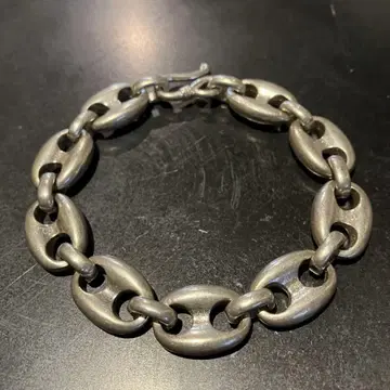 SILVER925 PIG NOSE WIDE BRACELET/실버 브레스