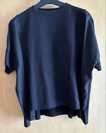 BLANC basque 블랙 반팔 티셔츠