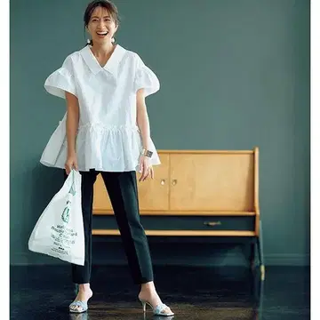 THREE SQUARE 2WAY 타프타 블라우스 쓰리 스퀘어