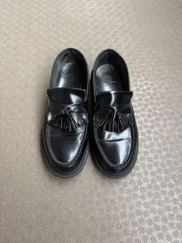 Dr.Martens 닥터마틴 에이드리언 UK9