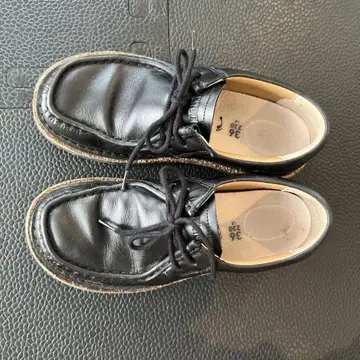 BIRKENSTOCK 블랙 로퍼 23cm 새상품급