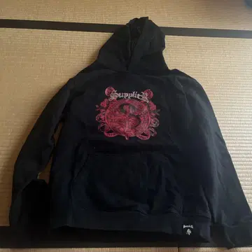 SupplieR 블랙 XL 후드티 공급 업체