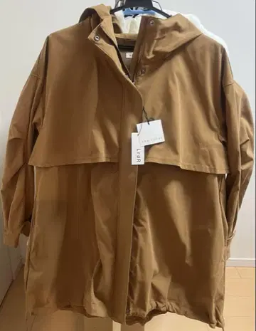 후드 부착 마운틴 후드티 카멜 M 38