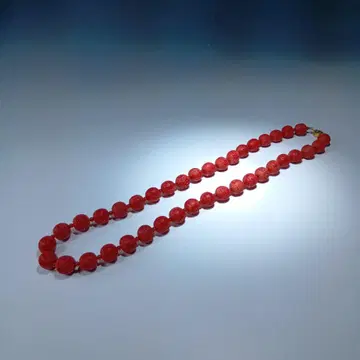 토이네 라운드볼 목걸이
