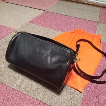 히로후의 블랙 가죽 드럼형 숄더백