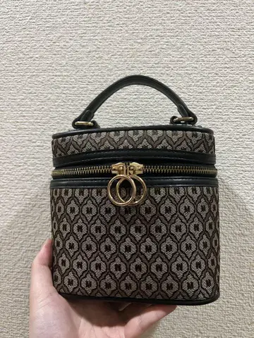 moussy 백