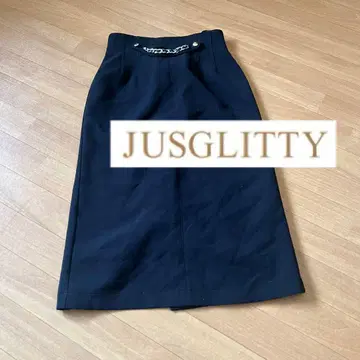 JUSGLITTY 체인 장식 롱 스커트 블랙 허리 밴딩