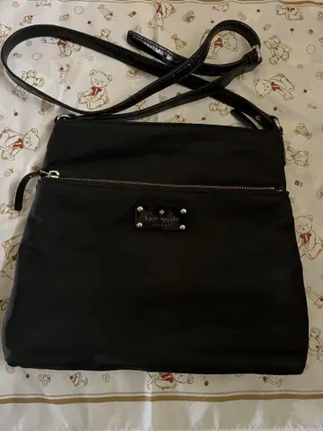 kate spade NEW YORK 숄더백