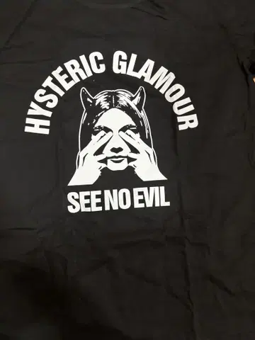 히스테릭 글래머 SEE NO EVIL 티셔츠