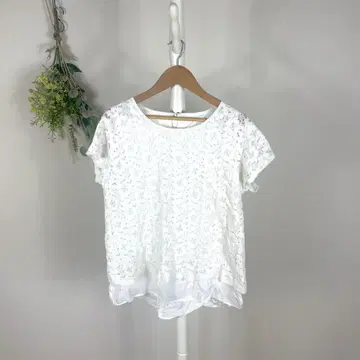 T0994 이시에라 블라우스 레이스 화이트 M 면 반팔 튜닉 세일