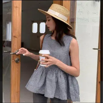 벌스데이 바쉬 린넨 혼방 깅엄 체크 페플럼 블라우스