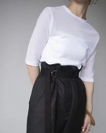 vonique 코튼 시어 티셔츠