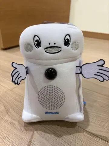 고객 유인 로봇