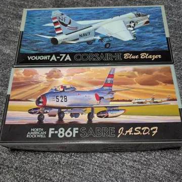 A-7A 커세어 II & F-86F 서브 1/72