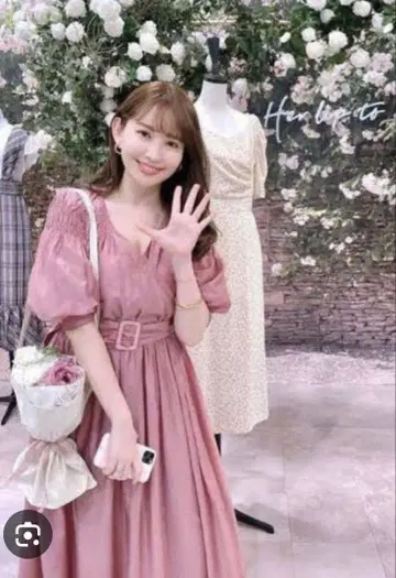 헤르립토 에어리 볼륨 슬리브 드레스