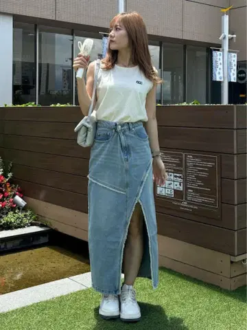MURUA 데님 프론트 오픈 롱 스커트 [새상품]