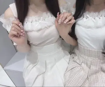 evelyn 에블린 리본 비쥬 오프숄더 상의 핑크 블라우스