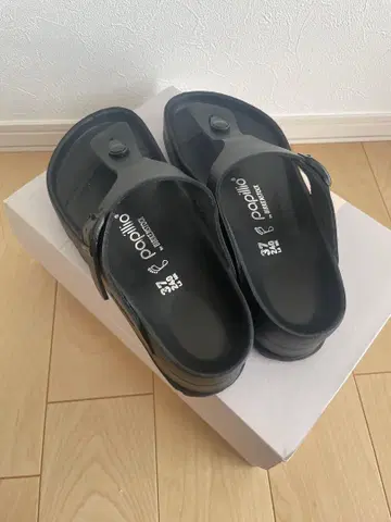 버켄스탁 Papillio 샌들