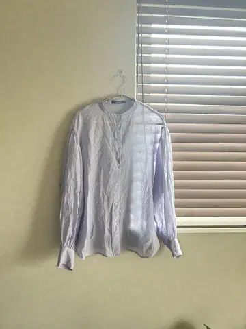 w closet 버튼 스탠드 칼라 시어 셔츠
