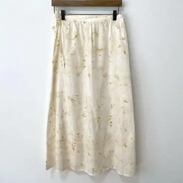 Oo flower dye 밴딩 에이프런 스커트