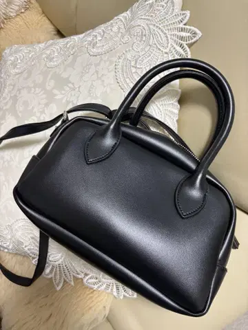 블랙 숄더백