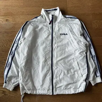FILA 화이트 나일론 자켓 S 사이즈