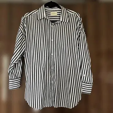 UNITED ARROWS 화이트/블랙 스트라이프 긴팔 셔츠