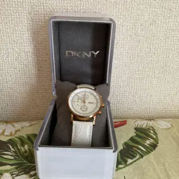 DKNY 도나 캐런 뉴욕 손목시계 크로노그래프