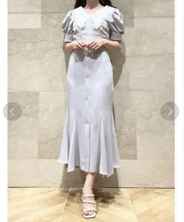 SNIDEL 스나이델 자수 칼라 머메이드 원피스