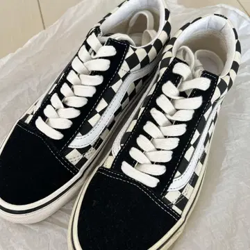 VANS 스니커즈