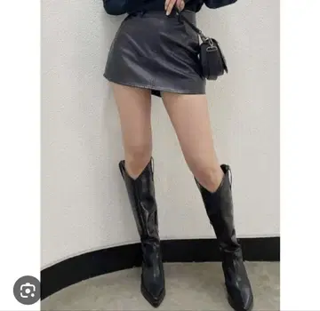 인조 가죽 스커트 같은 숏 팬츠