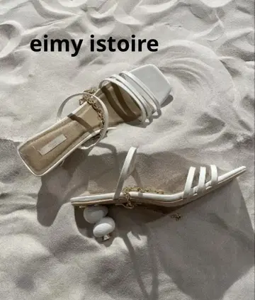 eimy istoire 라운드 힐 라인 스트랩 샌들 화이트