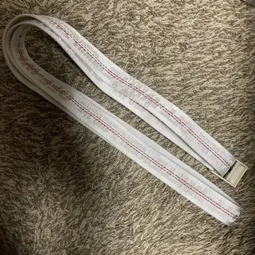 오프 화이트 벨트