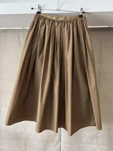 UNITED ARROWS 플레어 스커트